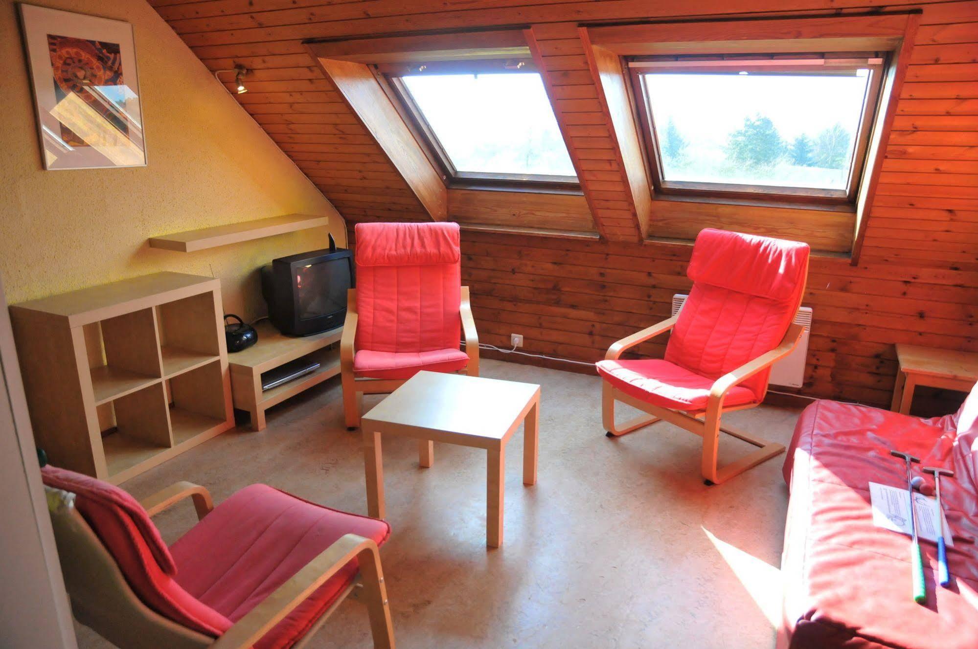 Hotel Espinette à Biron Extérieur photo