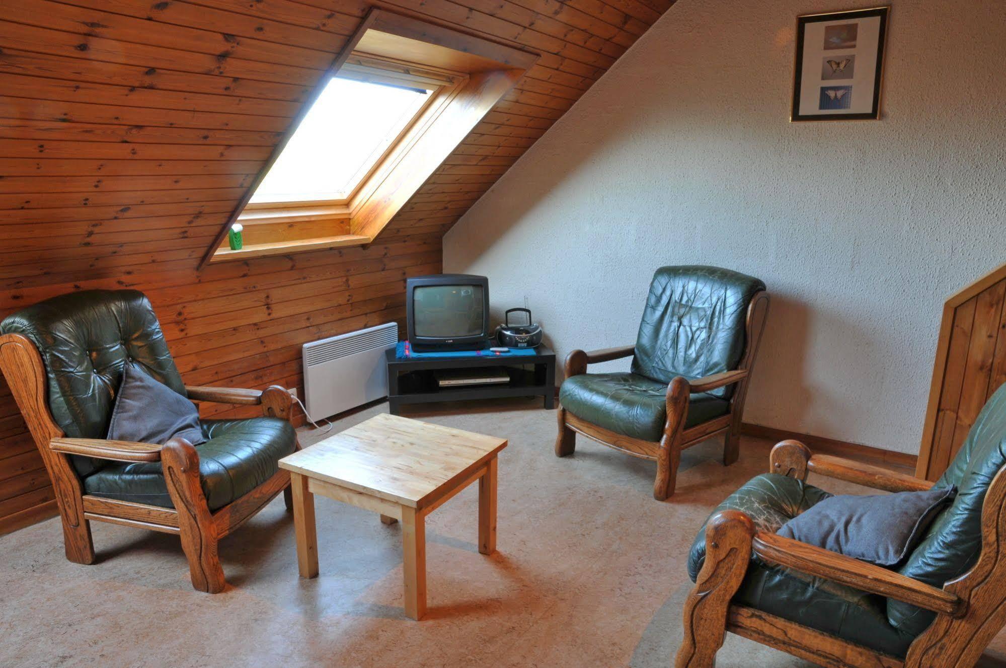 Hotel Espinette à Biron Extérieur photo