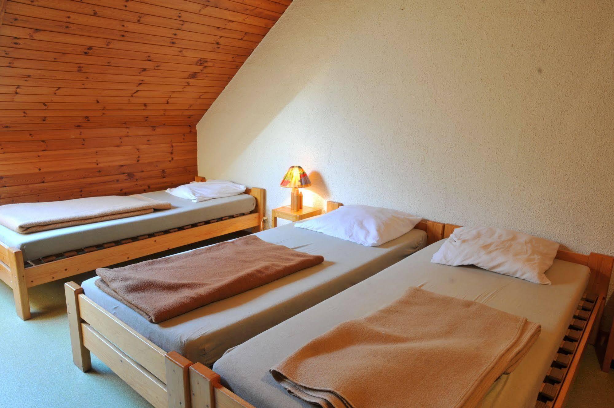 Hotel Espinette à Biron Extérieur photo